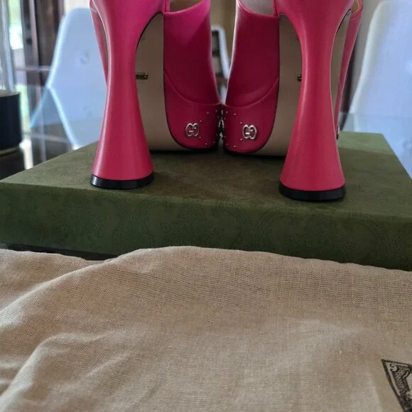 Gucci Malaga Kid Sandals - Picture 5 of 8